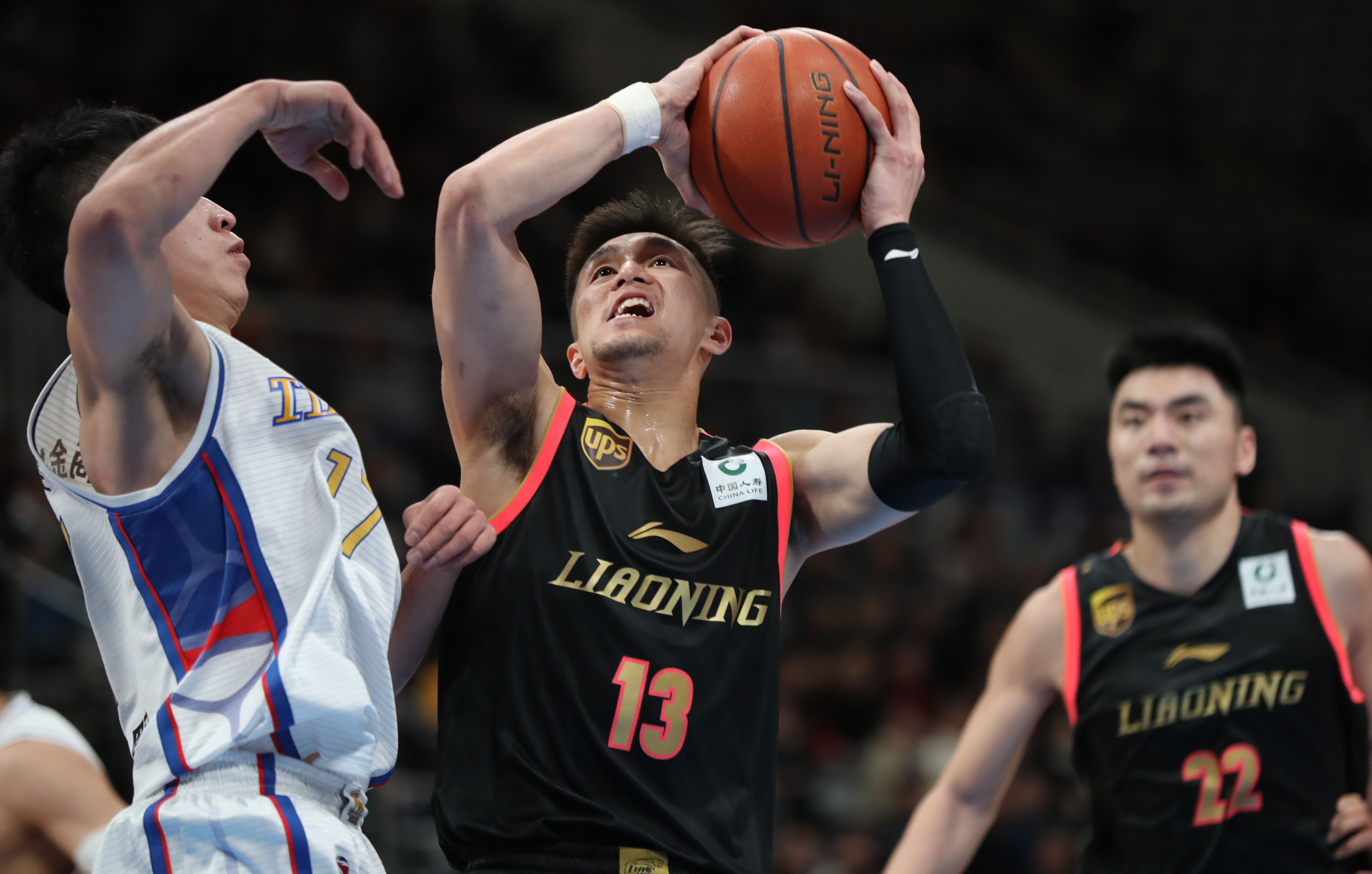 手命中三分 手命中三分